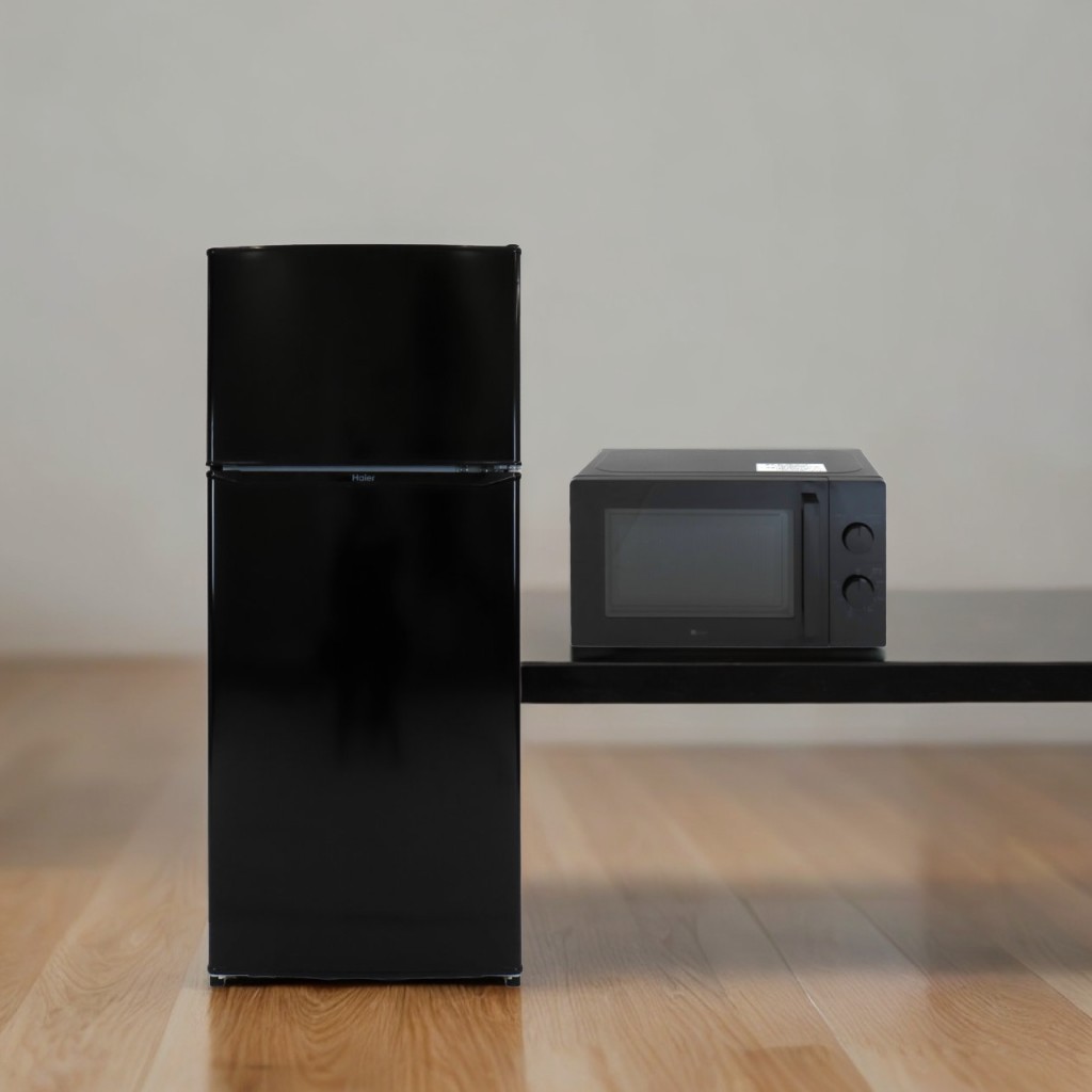 Re.Room家電2点セット（冷蔵庫110～120L・電子レンジ）ブラック　レンタル