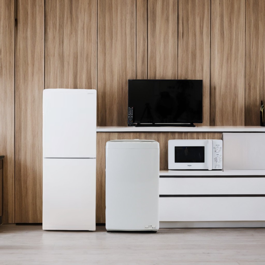 Re.Room家電4点セット(冷蔵庫150～160Lビッグフリーザー・32インチテレビ)　レンタル